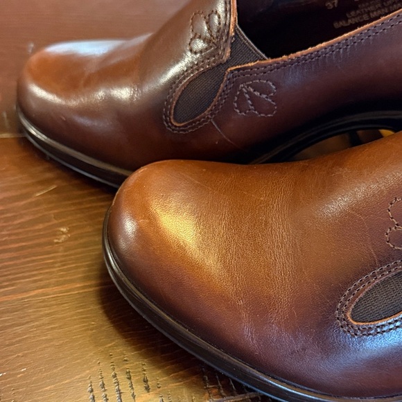 Dansko Brown Leather "Beth" Mules Clogs Shoes Size 37 EU or Size 7 US 7.5 - Picture 13 of 13